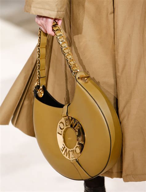 Loewe (fashion brand) 